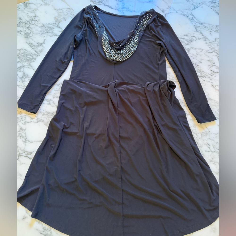 NWT Black Long Sleeve Rhinestone back Dress Size 12 - Picture 2 of 4